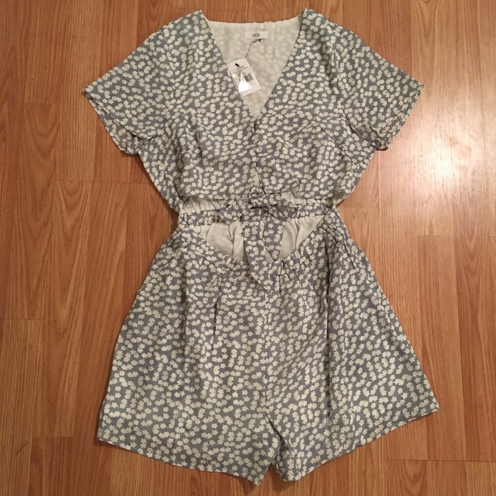 Lucca Couture Blue Floral Romper Tie & Cutout NWT! - Picture 2 of 5